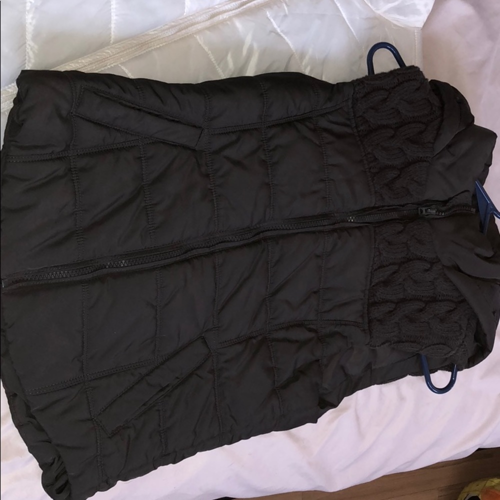 Puffer Vests! - Picture 2 of 3